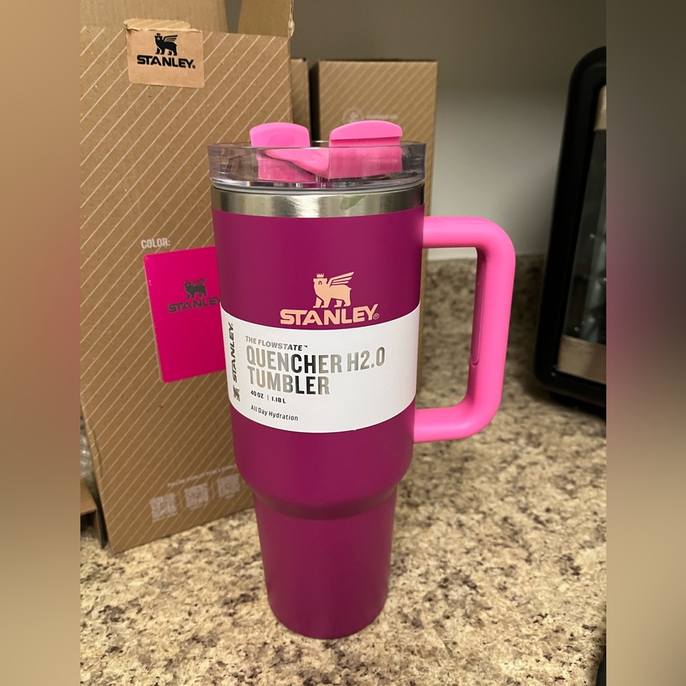 40oz Stanley tumbler